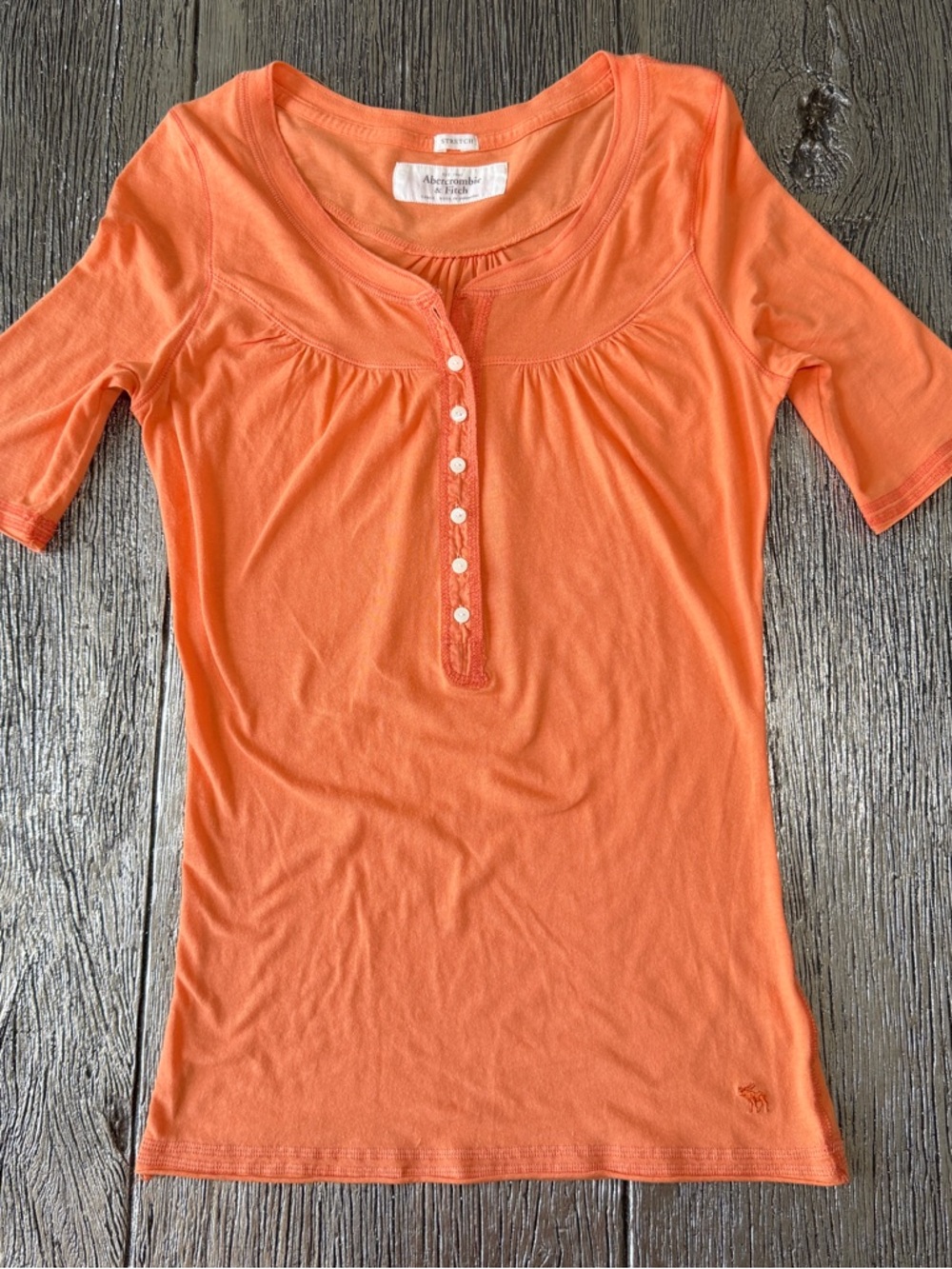 Vintage Y2K Abercrombie & Fitch Size  Large Orange Henley Top 3/4 Sleeves Shirt